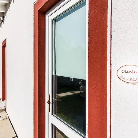 Gasthuis Podere Olmo 3*